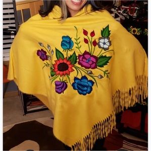 Mañanita Hooded Poncho Floral Embroidered Bohemian Mexican Festival Cape Shawl